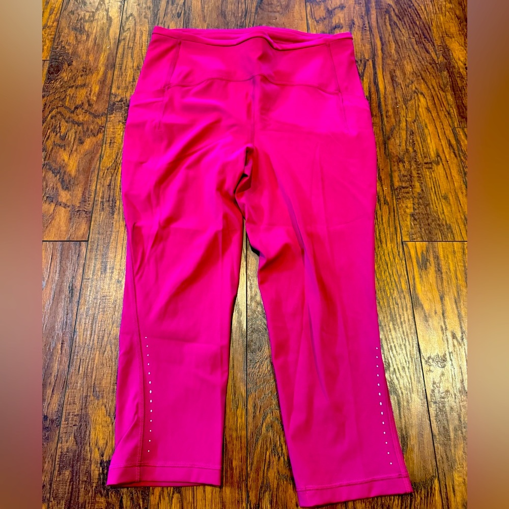 Lululemon Swift Speed High Rise Tight 25”